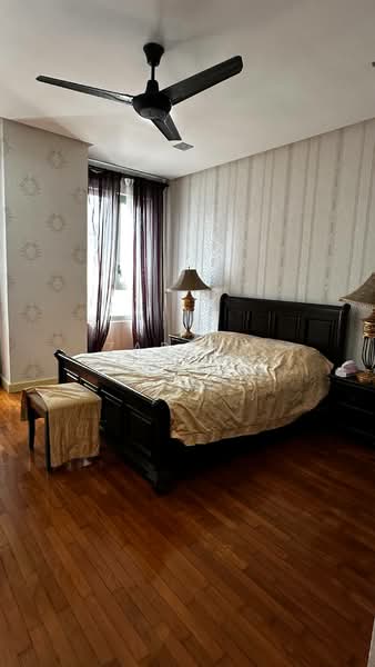 Kondominium untuk Dijual di The Capsquare Residences - Zarema Kulbuzheva - Bedroom - PropertyGuru.com.my