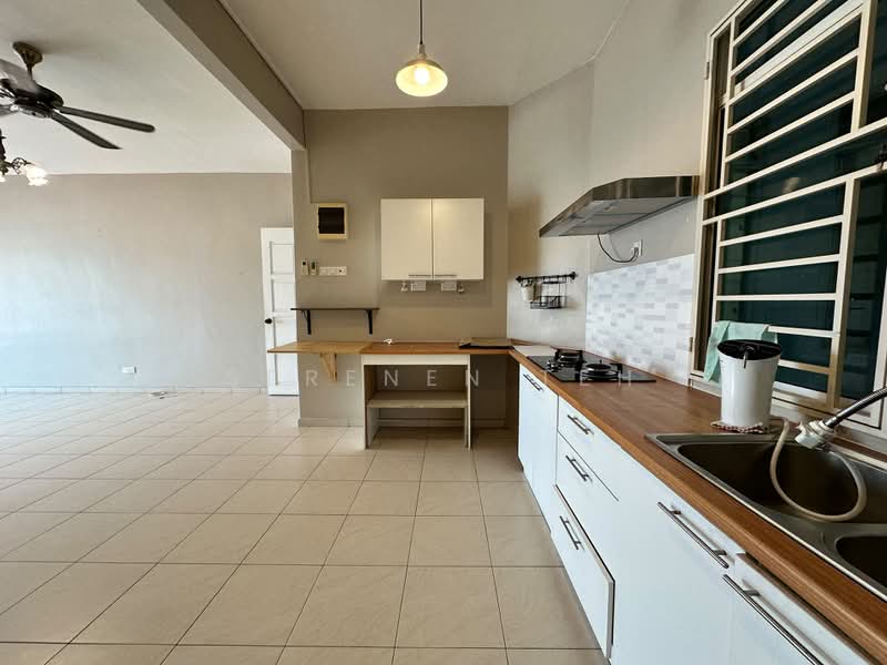 Kondominium untuk Disewa di Desa Airmas Condominium - SERENEN TEH - Kitchen - PropertyGuru.com.my