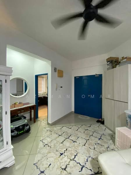 Kondominium untuk Dijual di Villa Wangsamas - Hazeman Omar - Entrance - PropertyGuru.com.my