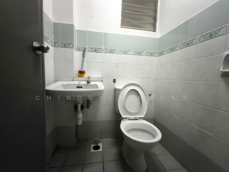 Pangsapuri untuk Dijual di Saga Ria Apartment - Chinddeey Khong - PropertyGuru.com.my