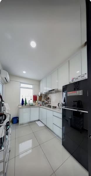 Kondominium untuk Dijual di SummerSkye Residences - Ryan Foong - Kitchen - PropertyGuru.com.my