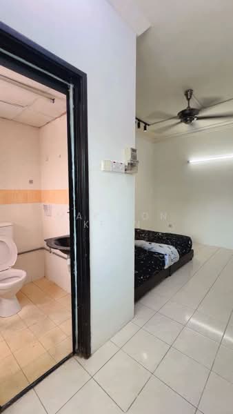 Pangsapuri untuk Disewa di Pangsapuri Indahria - Mak Hon Kean - Bathroom - PropertyGuru.com.my