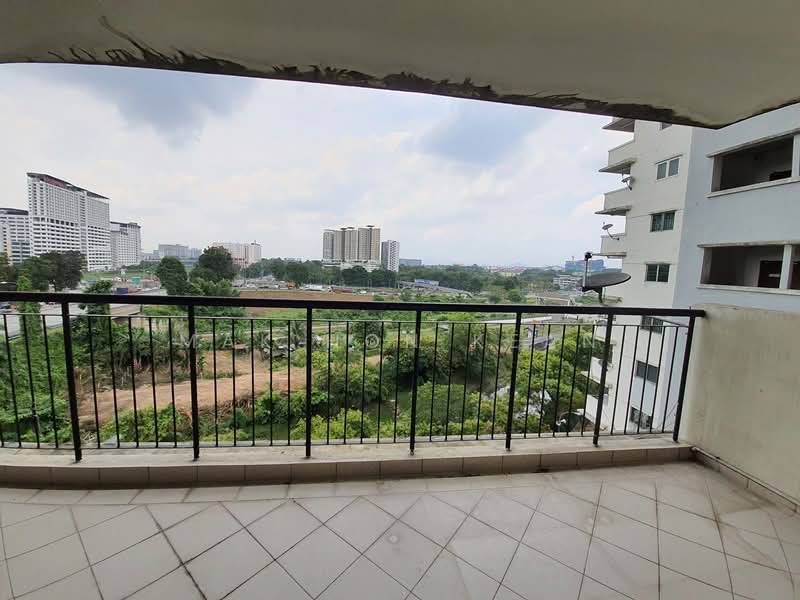 Pangsapuri untuk Disewa di Pangsapuri Indahria - Mak Hon Kean - Balcony - PropertyGuru.com.my