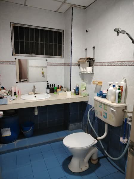 Rumah Teres 2 Tingkat untuk Dijual di Bandar Sungai Long (Selangor) - Michelle Tan - Bathroom - PropertyGuru.com.my