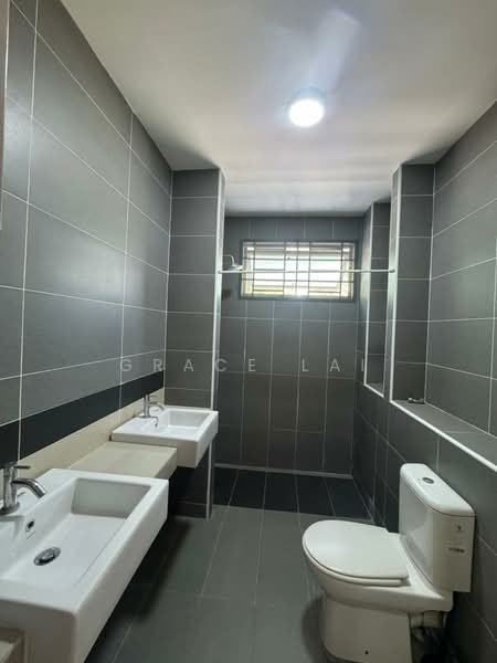 Semi-Detached House for Rent in Telok Panglima Garang (Selangor) - Grace Lai - Bathroom - PropertyGuru.com.my