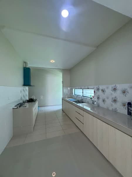Semi-Detached House for Rent in Telok Panglima Garang (Selangor) - Grace Lai - Kitchen - PropertyGuru.com.my