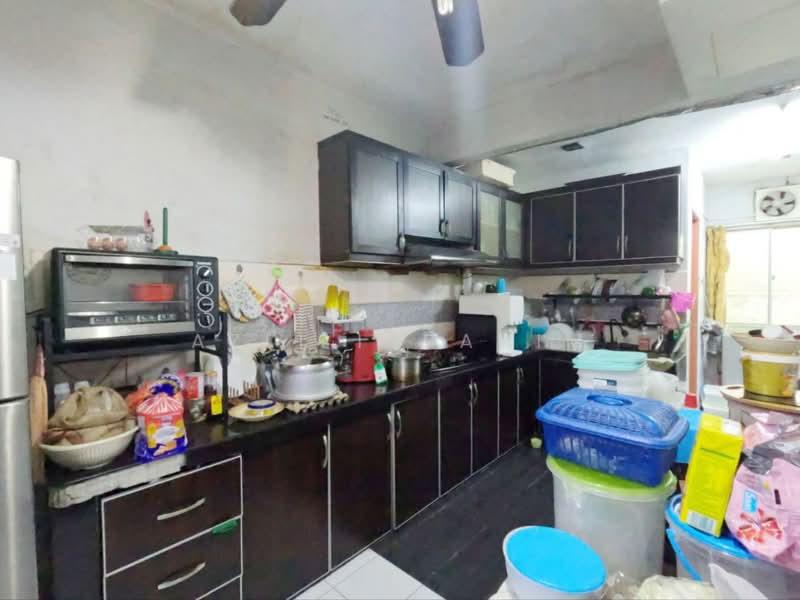 Semi-Detached House for Sale in Taman Putra Perdana (Puchong) - Azli Ibrahim - Kitchen - PropertyGuru.com.my