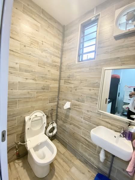 Rumah Berkembar untuk Dijual di Taman Sutera Utama (Skudai) - Yik Tat - PropertyGuru.com.my
