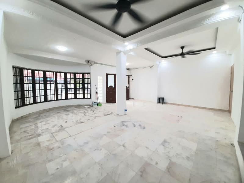 Rumah Teres 2 Tingkat untuk Dijual di Taman Sri Rampai (Wangsa Maju) - CK Lee - Living Room - PropertyGuru.com.my