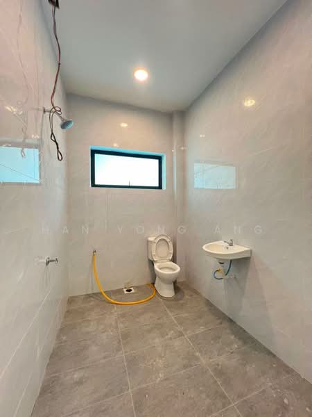 Semi-Detached House for Sale in Kampung Bahru (Johor Bahru) - Han Yong Ang - Bathroom - PropertyGuru.com.my