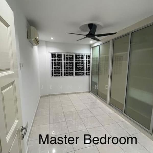 Kondominium untuk Disewa di Aseana Puteri - Jenny Ng - Master Bedroom - PropertyGuru.com.my