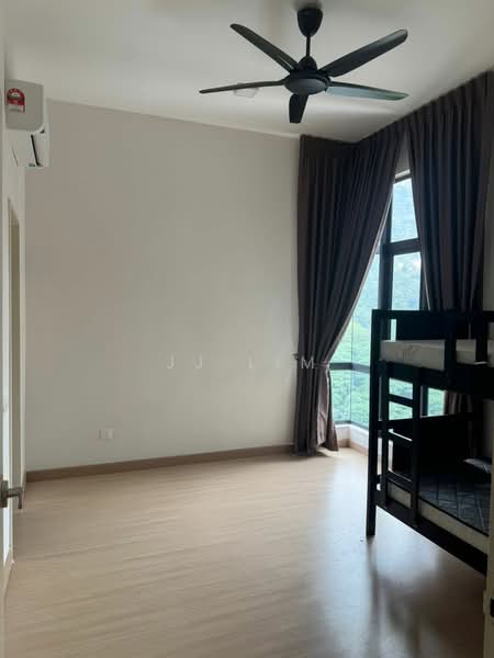Kondominium untuk Disewa di Brezza Hill - JJ Lim - PropertyGuru.com.my