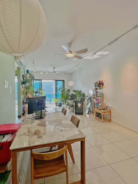 Condominium for Sale at Queens Residences Q1 @ Queens Waterfront - Ryan Foong - Living Room - PropertyGuru.com.my