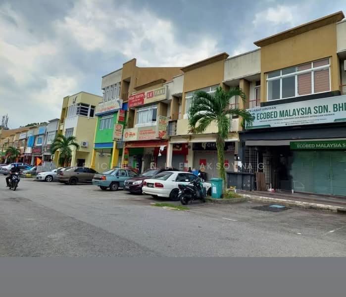 Rumah Teres 2 Tingkat untuk Dijual di Puchong (Selangor) - Fifi Natasya - Exterior - PropertyGuru.com.my