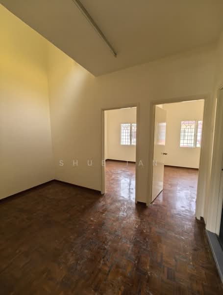 Rumah Teres 2 Tingkat untuk Disewa di Setia Alam (Selangor) - Shue Tan - Interior - PropertyGuru.com.my