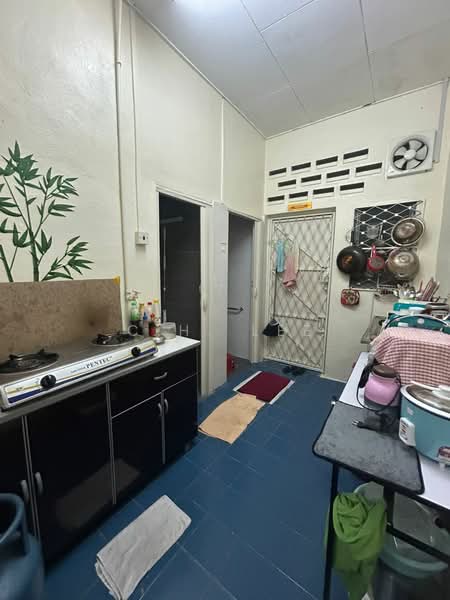 1-storey Terraced House for Rent in Bukit Mertajam (Penang) - C.H. Lee - Kitchen - PropertyGuru.com.my