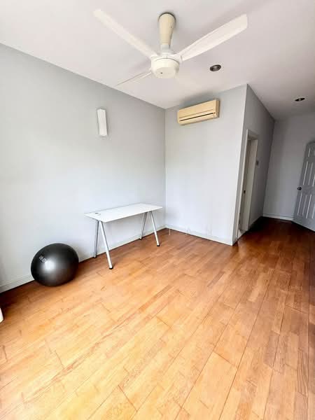 3-storey Terraced House for Rent in Desa Parkcity (Kuala Lumpur) - Rex Tan - Study - PropertyGuru.com.my