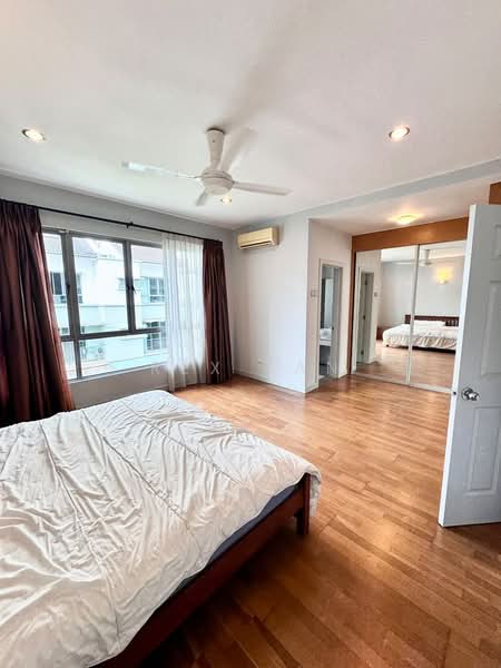 3-storey Terraced House for Rent in Desa Parkcity (Kuala Lumpur) - Rex Tan - Bedroom - PropertyGuru.com.my