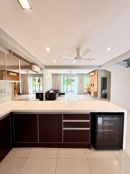 3-storey Terraced House for Rent in Desa Parkcity (Kuala Lumpur) - Rex Tan - Living Room - PropertyGuru.com.my