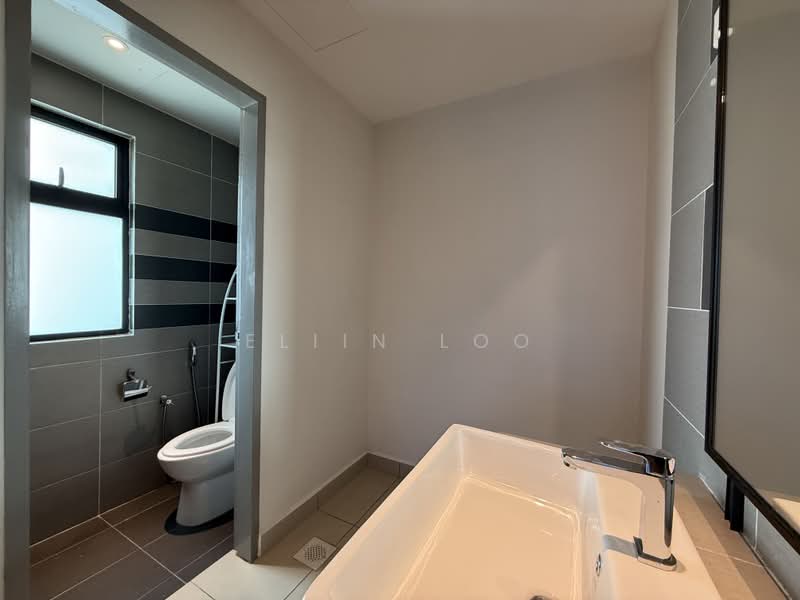 Service Residence for Sale at G Residence - Eliin Loo - Bathroom - PropertyGuru.com.my