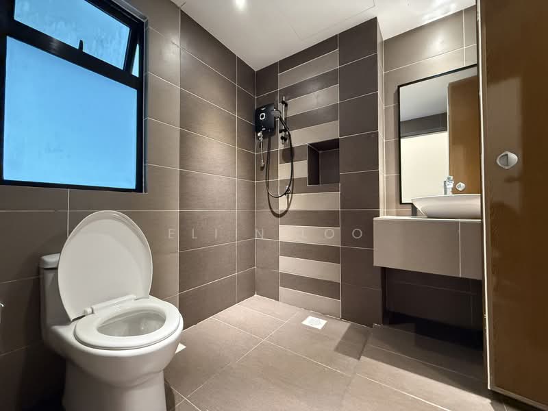 Service Residence for Sale at G Residence - Eliin Loo - Bathroom - PropertyGuru.com.my