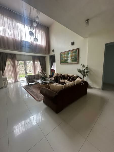 Rumah Banglo untuk Dijual di Kayangan Heights (Shah Alam) - Evelyn Khoo - Living Room - PropertyGuru.com.my