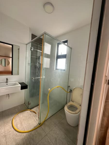 Service Residence for Sale at D'Aman Residences @ Puchong - Derick Wu - Bathroom - PropertyGuru.com.my