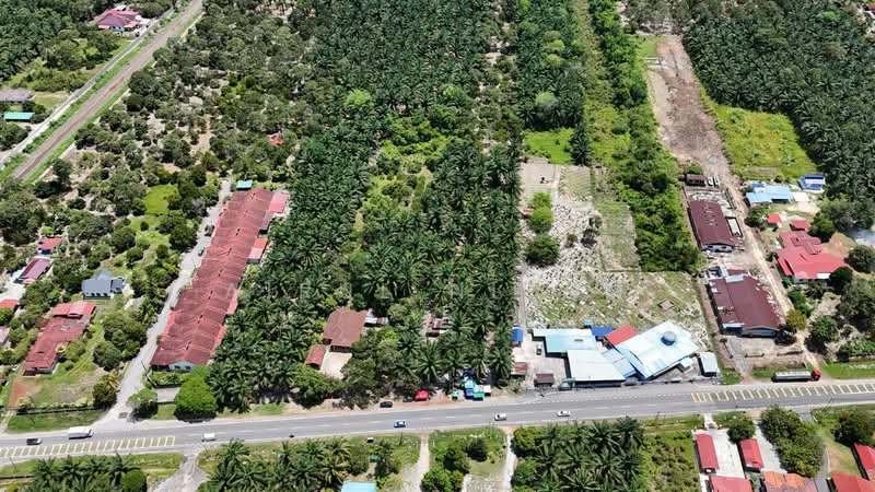 Tanah Pertanian untuk Dijual di Muar (Johor) - AIRUL NIZAM - Exterior - PropertyGuru.com.my