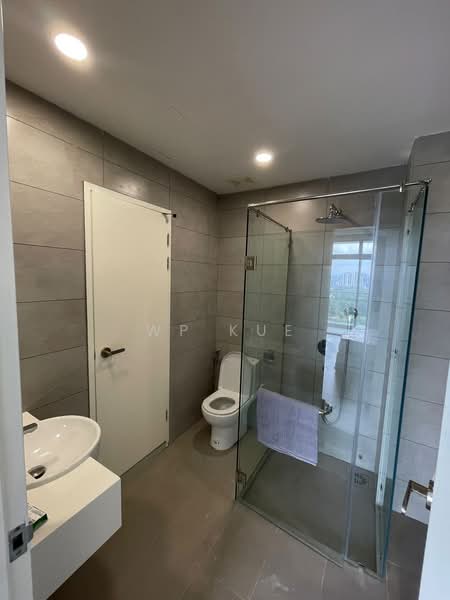 Servis Apartment untuk Disewa di Dorsett Waterfront Subang - WP Kue - Bathroom - PropertyGuru.com.my