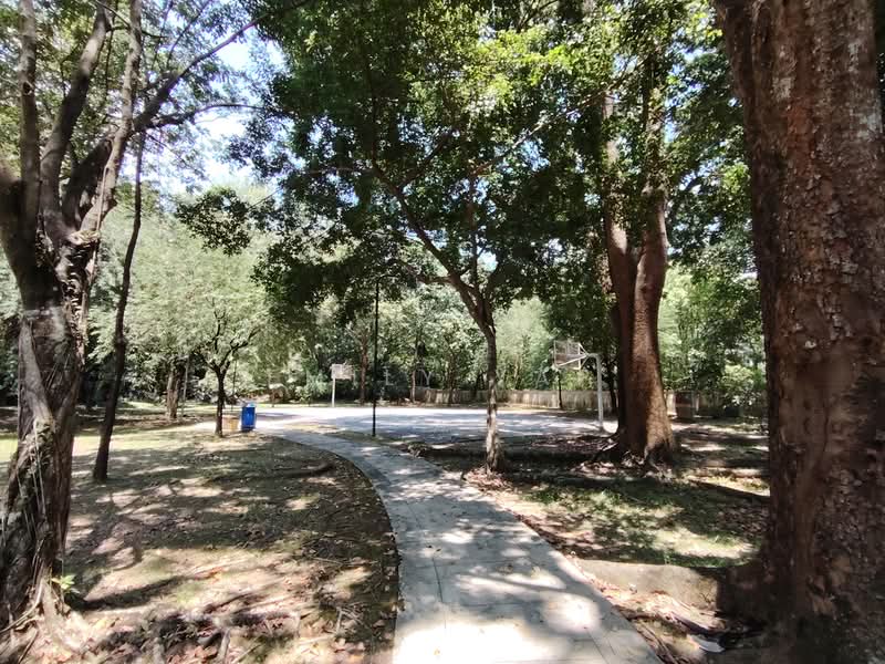 Rumah Bandar untuk Dijual di Sunway Damansara (Kota Damansara) - Emily Yap - Children's Playground and park - PropertyGuru.com.my