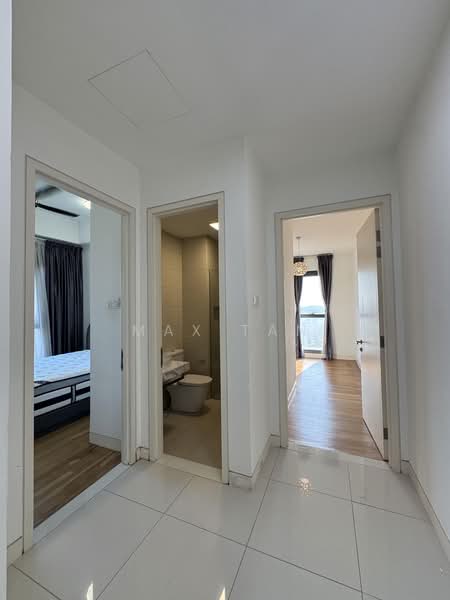 Kediaman Servis untuk Disewa di Bayberry @ Tropicana Gardens - Max Tan - Corridor - PropertyGuru.com.my