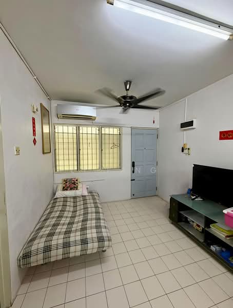 Flat for Sale at Desa Permai Indah Flat - Li Fang - Bedroom - PropertyGuru.com.my