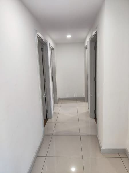 Kondominium untuk Dijual di Iskandar Residences - Sarah Shaffi - Corridor - PropertyGuru.com.my