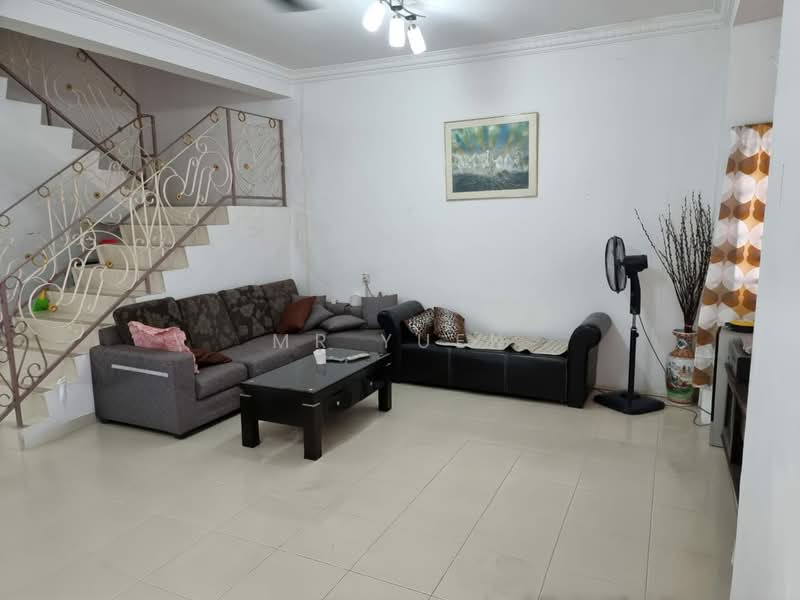 Rumah Teres 2 Tingkat untuk Dijual di Panorama Lapangan Perdana (Ipoh) - Mr Yuen - Living Room - PropertyGuru.com.my