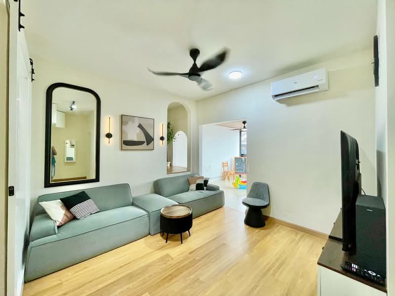 Townhouse for Sale in Kuala Selangor (Selangor) - Basri Munir - Living Room - PropertyGuru.com.my