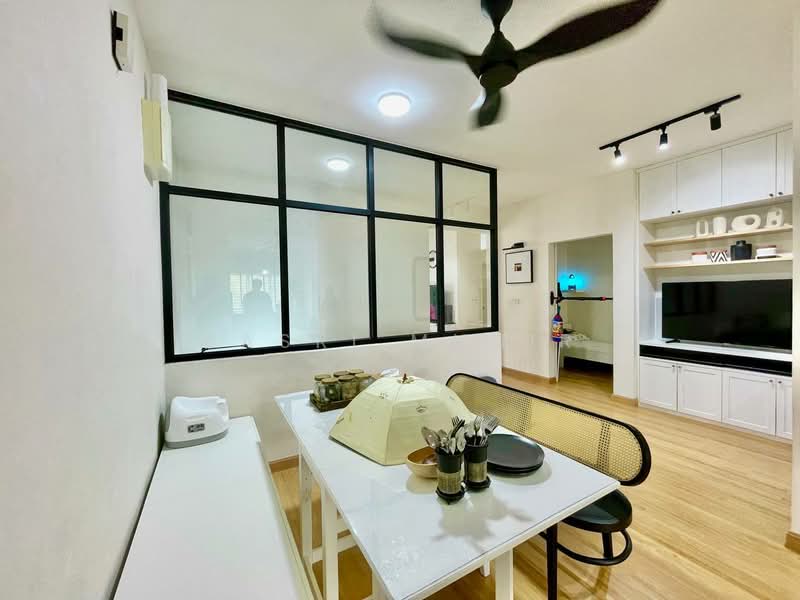 Townhouse for Sale in Kuala Selangor (Selangor) - Basri Munir - Living Room - PropertyGuru.com.my