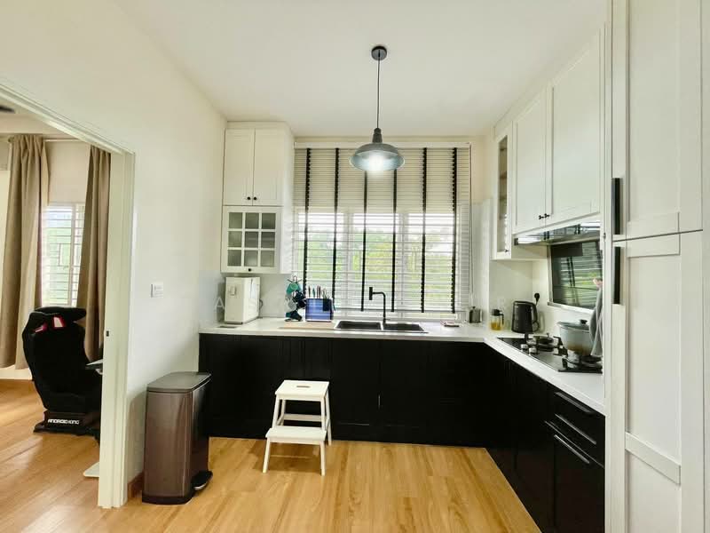 Townhouse for Sale in Kuala Selangor (Selangor) - Basri Munir - Kitchen - PropertyGuru.com.my