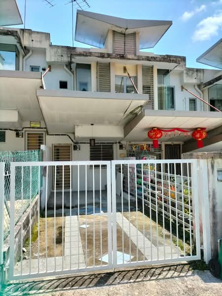 Townhouse for Sale in Taman Amansiara (Rawang) - MY Loh - Exterior - PropertyGuru.com.my