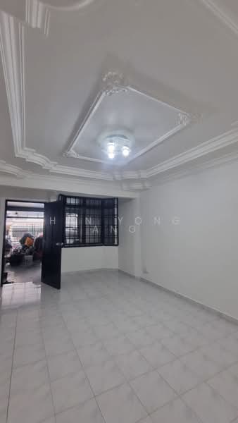 Rumah Teres 2 Tingkat untuk Dijual di Taman Sri Muhibbah (Kulai) - Han Yong Ang - Living Room - PropertyGuru.com.my