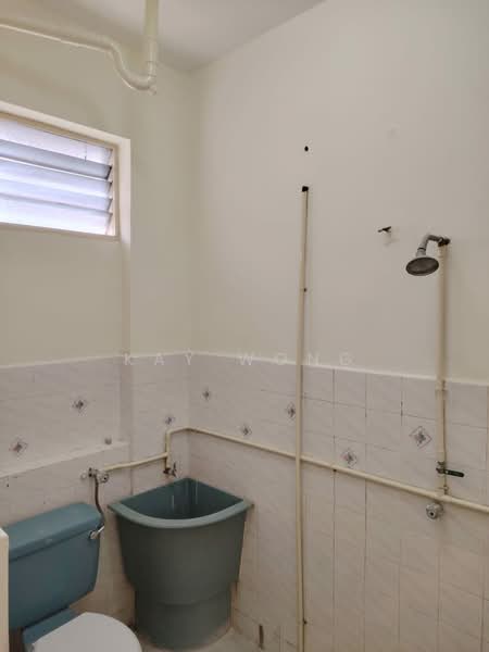 Apartment for Sale at Taman Sri Bunga - Kay Wong - Bathroom - PropertyGuru.com.my