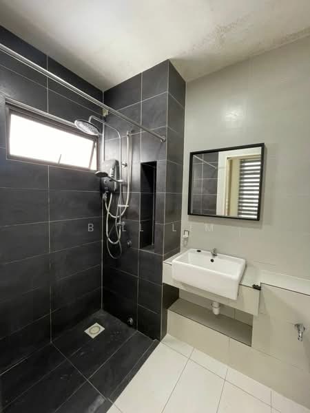 Rumah Teres 2 Tingkat untuk Disewa di Eco Grandeur (Puncak Alam) - Bill Lim - Bathroom - PropertyGuru.com.my