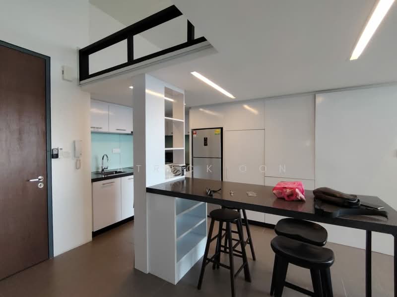 Servis Apartment untuk Dijual di The Establishment - Patrick Oon - Kitchen - PropertyGuru.com.my