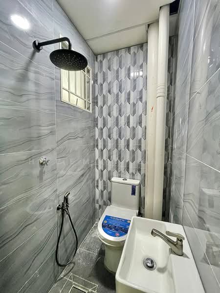 Kondominium untuk Dijual di Villa Wangsamas - Hazeman Omar - Bathroom - PropertyGuru.com.my