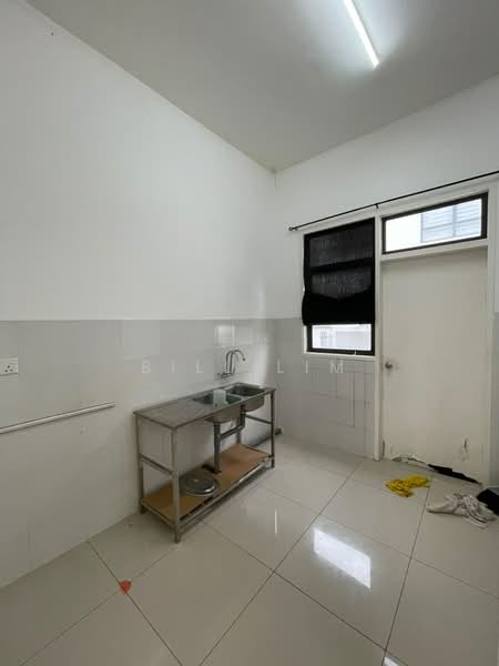 2-storey Terraced House for Rent in Eco Grandeur (Puncak Alam) - Bill Lim - Kitchen - PropertyGuru.com.my