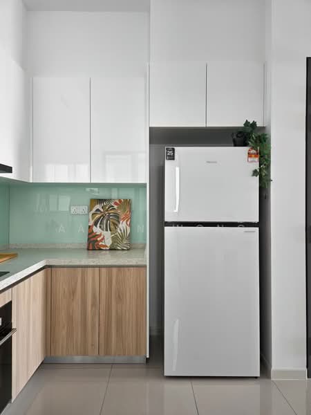 Servis Apartment untuk Disewa di Sunway Belfield - Aaron Wong - Kitchen - PropertyGuru.com.my