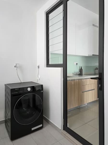 Servis Apartment untuk Disewa di Sunway Belfield - Aaron Wong - Kitchen - PropertyGuru.com.my