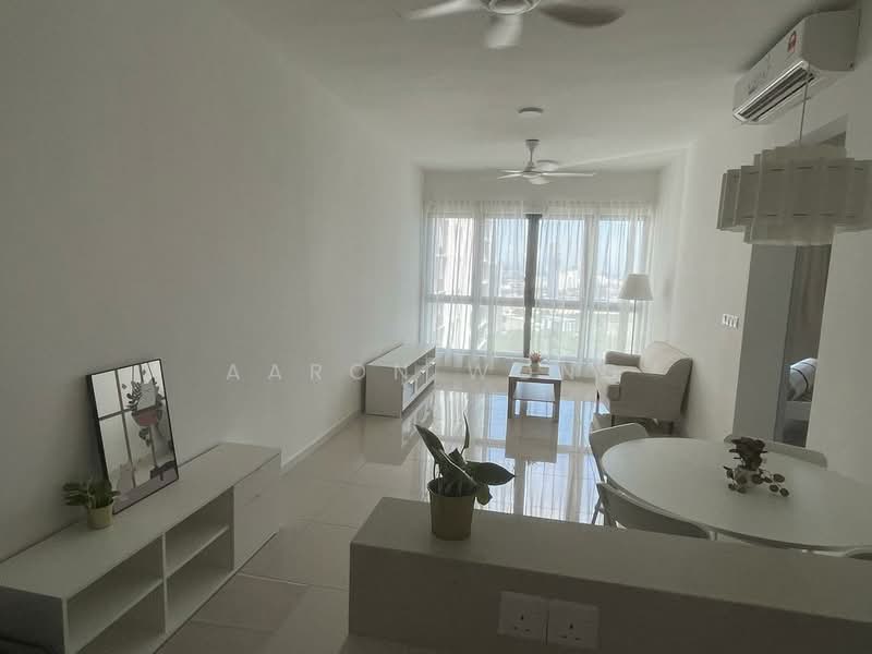 Servis Apartment untuk Disewa di Sunway Belfield - Aaron Wong - Living Room - PropertyGuru.com.my