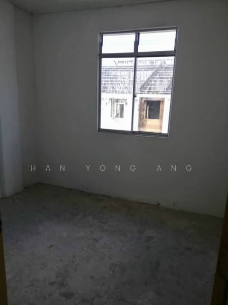 Flat for Sale at Taman Mount Austin - Han Yong Ang - Interior - PropertyGuru.com.my