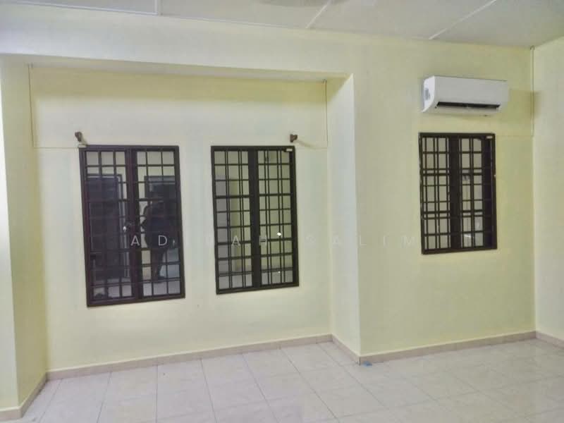 Rumah Teres 2 Tingkat untuk Dijual di Bandar Nusaputra (Puchong) - Adibah Salim - Interior - PropertyGuru.com.my