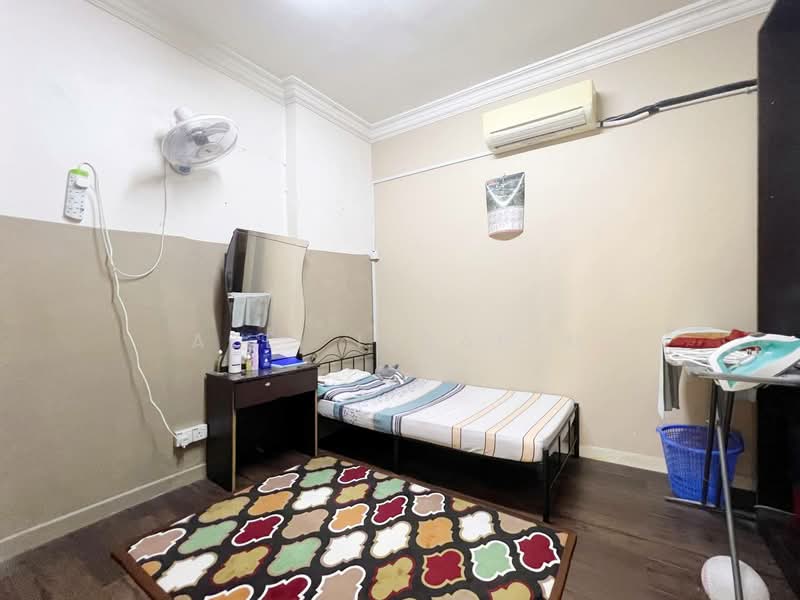 Condominium for Sale at Astana Putra - Azli Ibrahim - Bedroom - PropertyGuru.com.my
